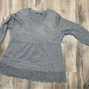 Daisy Fuentes Charcoal Long Sleeve Top